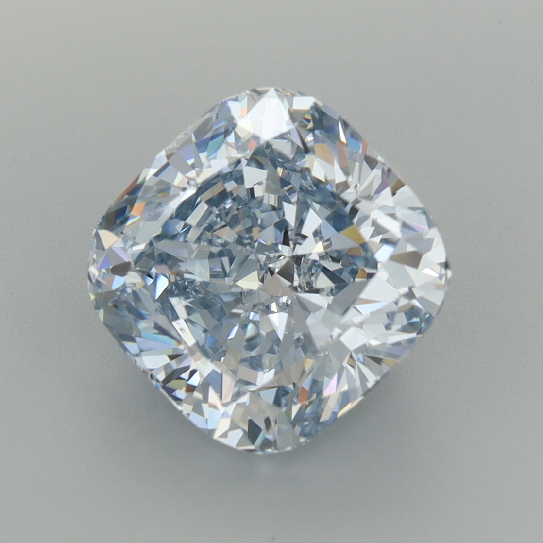 4.03ct Cushion Fancy Blue VVS1 IGI