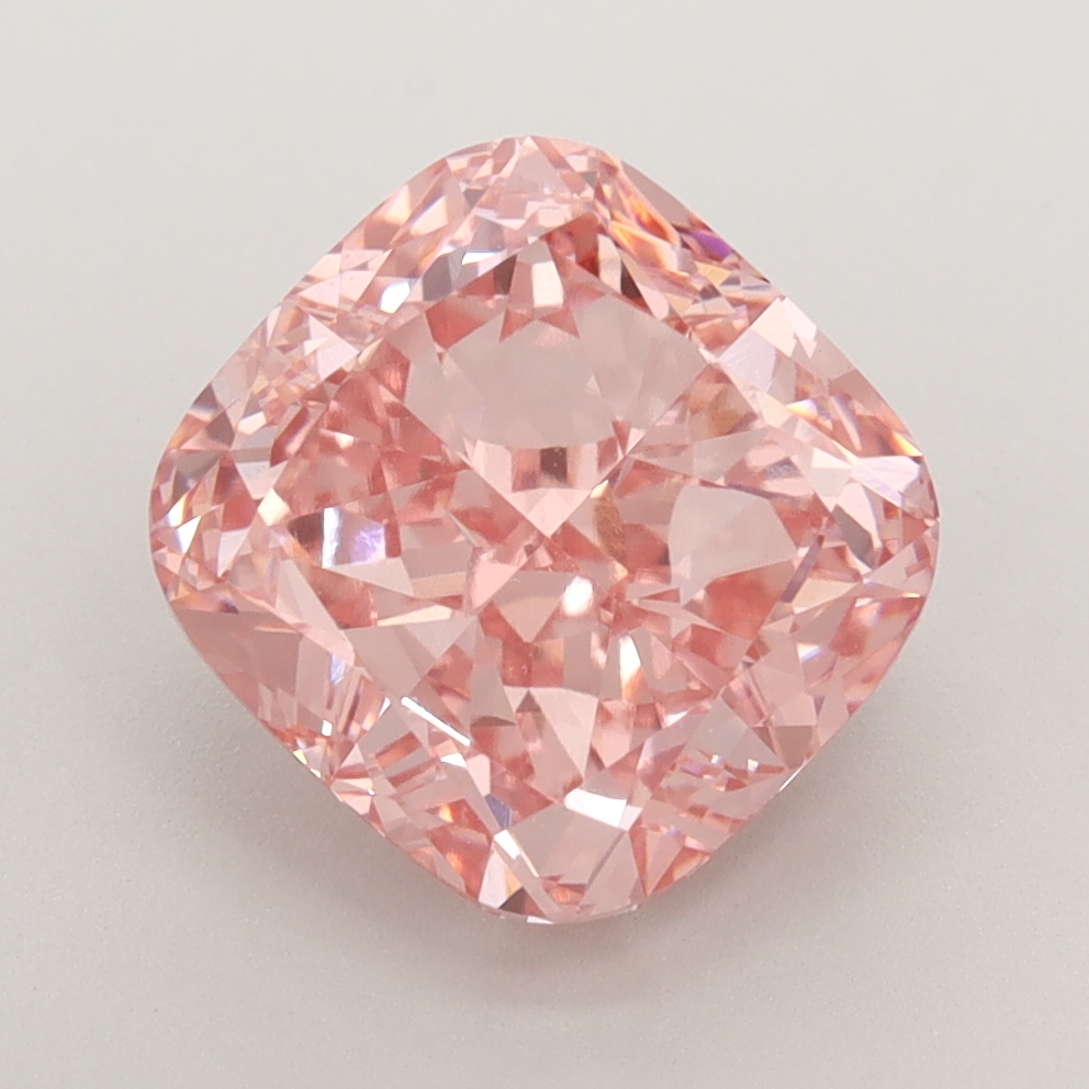 Cushion 4.21ct Fancy Vivid Pink VVS2