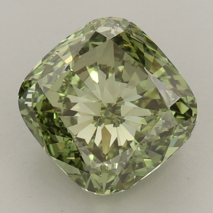 Cushion 4.33ct Fancy Vivid Green VVS2
