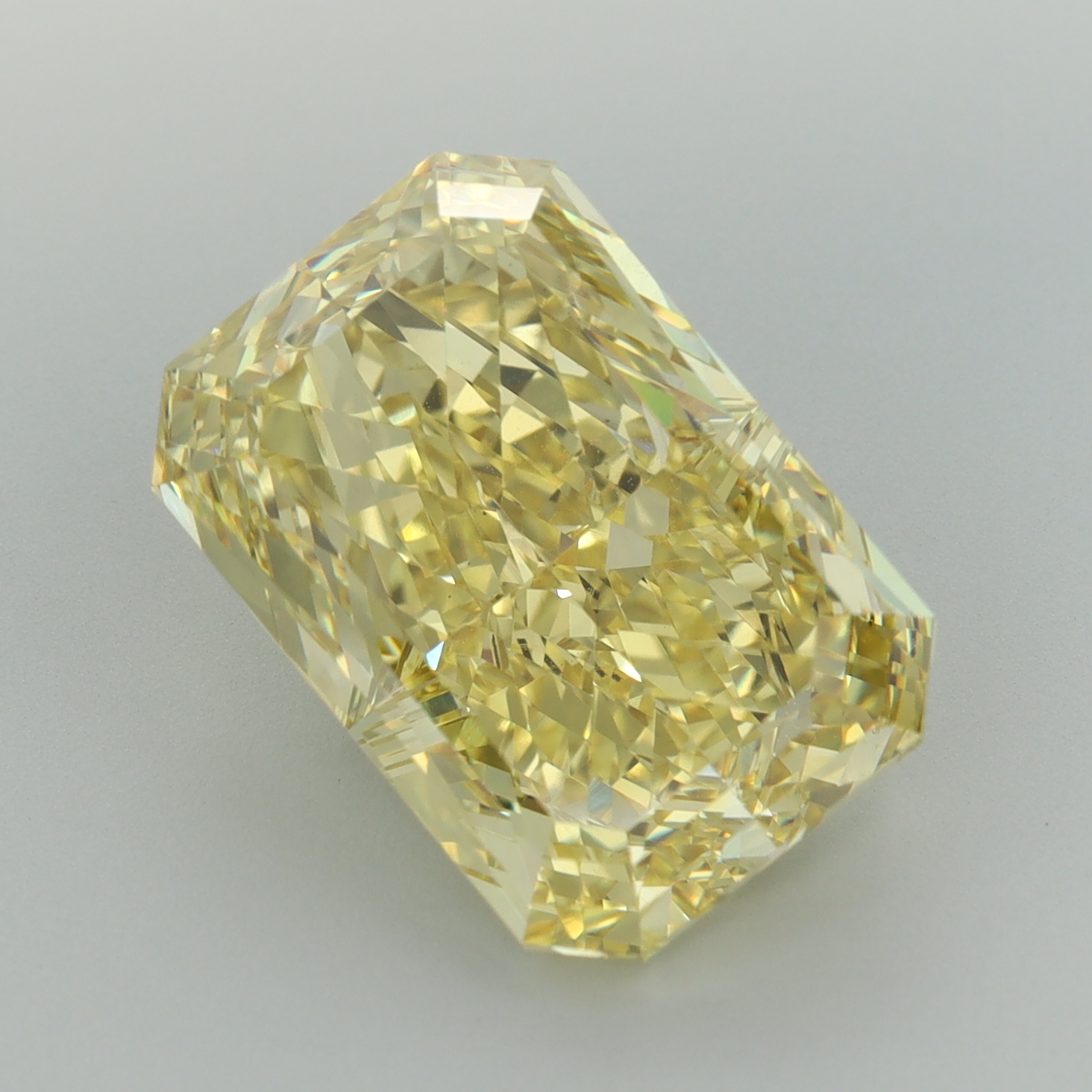 Other 8.53ct Fancy Vivid Yellow VS1