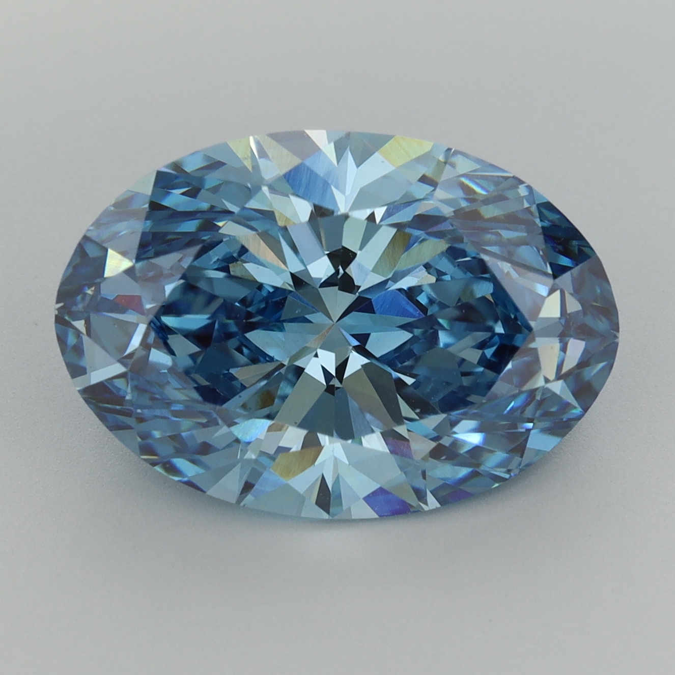 Oval 6.52ct Fancy Vivid Blue VS1