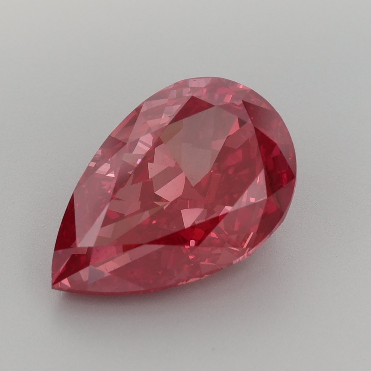 Pear 4.92ct Fancy Vivid Red VS1
