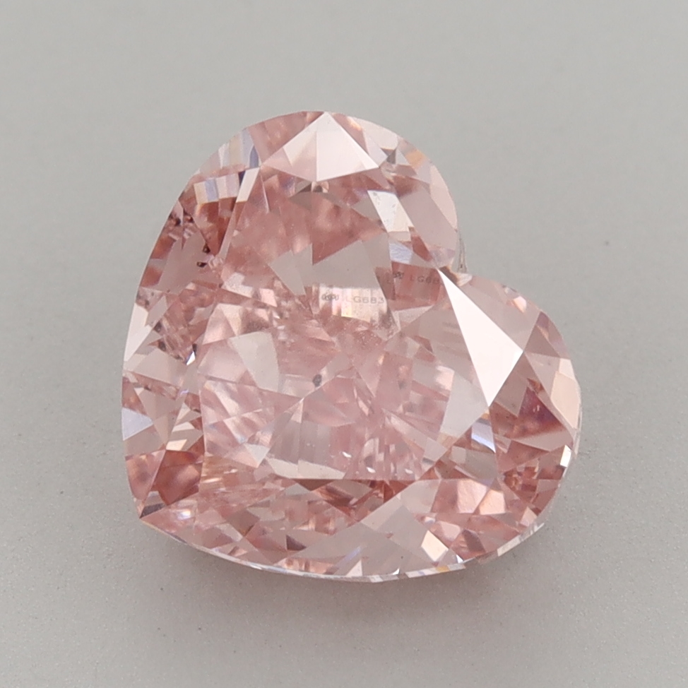 Heart 4.08ct Fancy Vivid Pink VS2