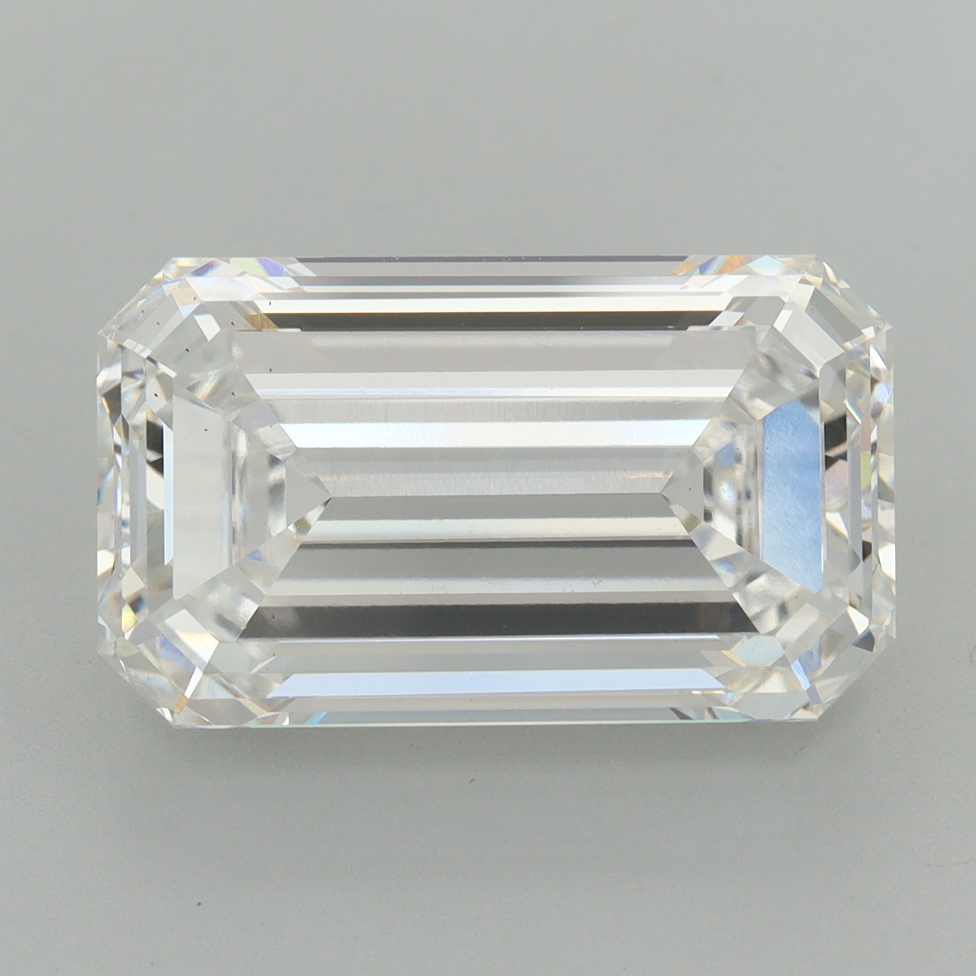 Emerald cut 9.56ct F VS2