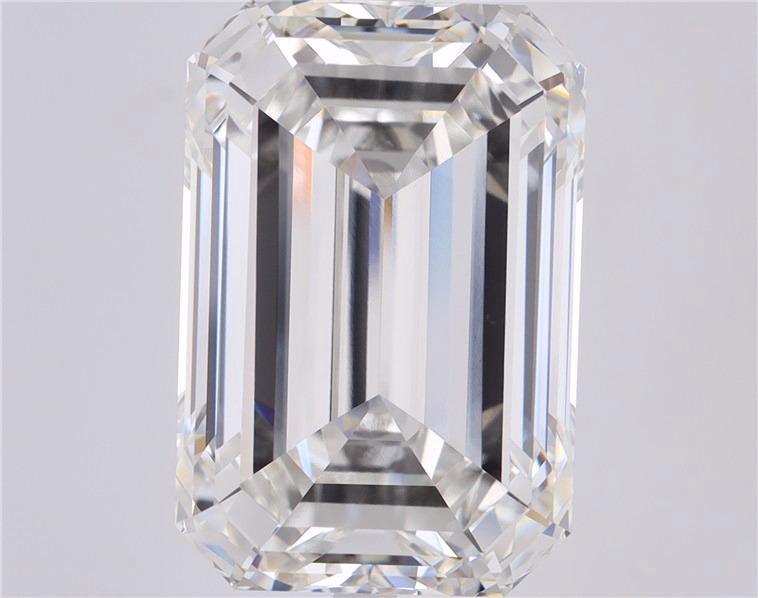 Emerald cut 18.2ct G VS1