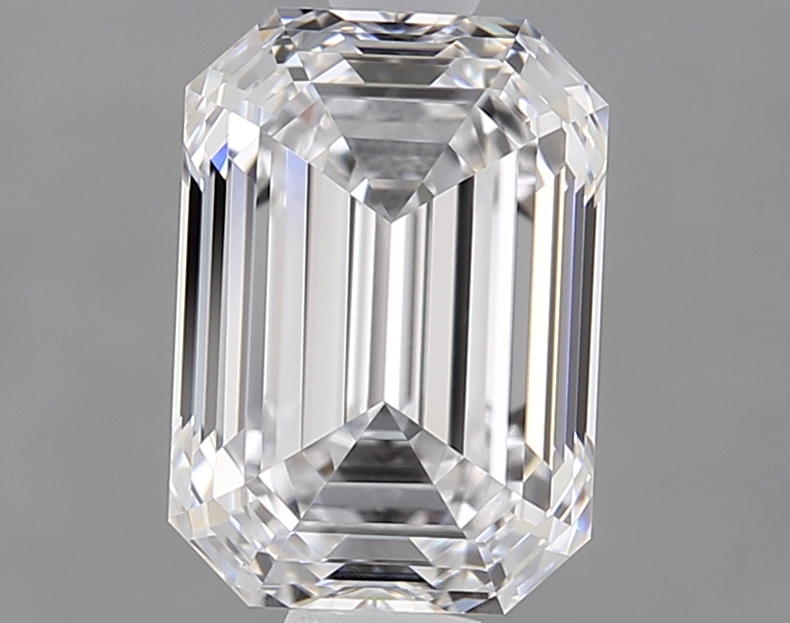 1.95 ct. emerald Lab Grown Diamond front image