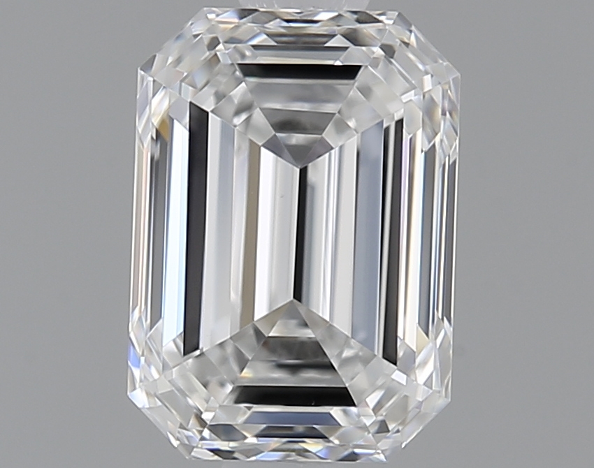 1.23 ct. emerald Lab Grown Diamond front image