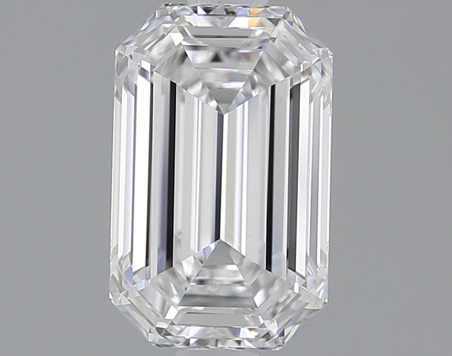 1.53 ct. emerald Lab Grown Diamond front image