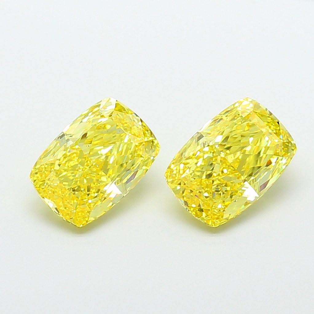 Cushion 4.08ct Fancy Intense Yellow VS1