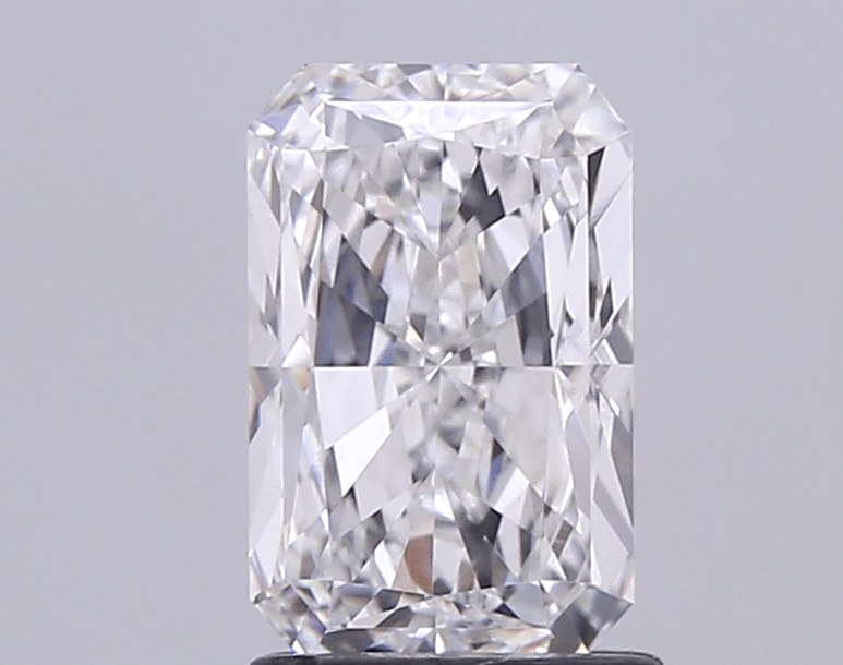2.00 ct. radiant Lab Grown Diamond front image
