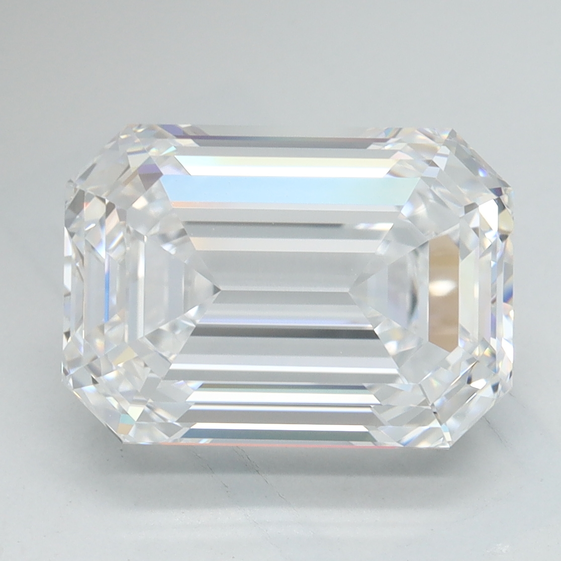 4.05 ct. emerald Lab Grown Diamond front image