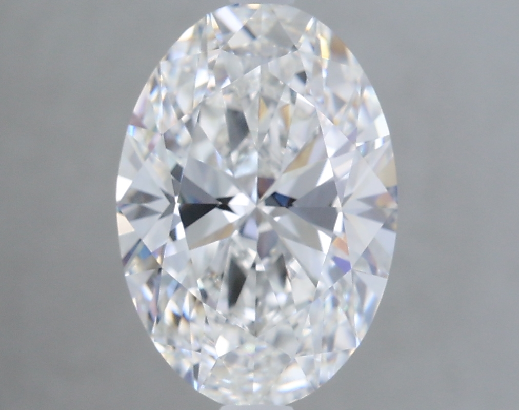 3.07 carat e VVS2 EX Cut IGI oval diamond