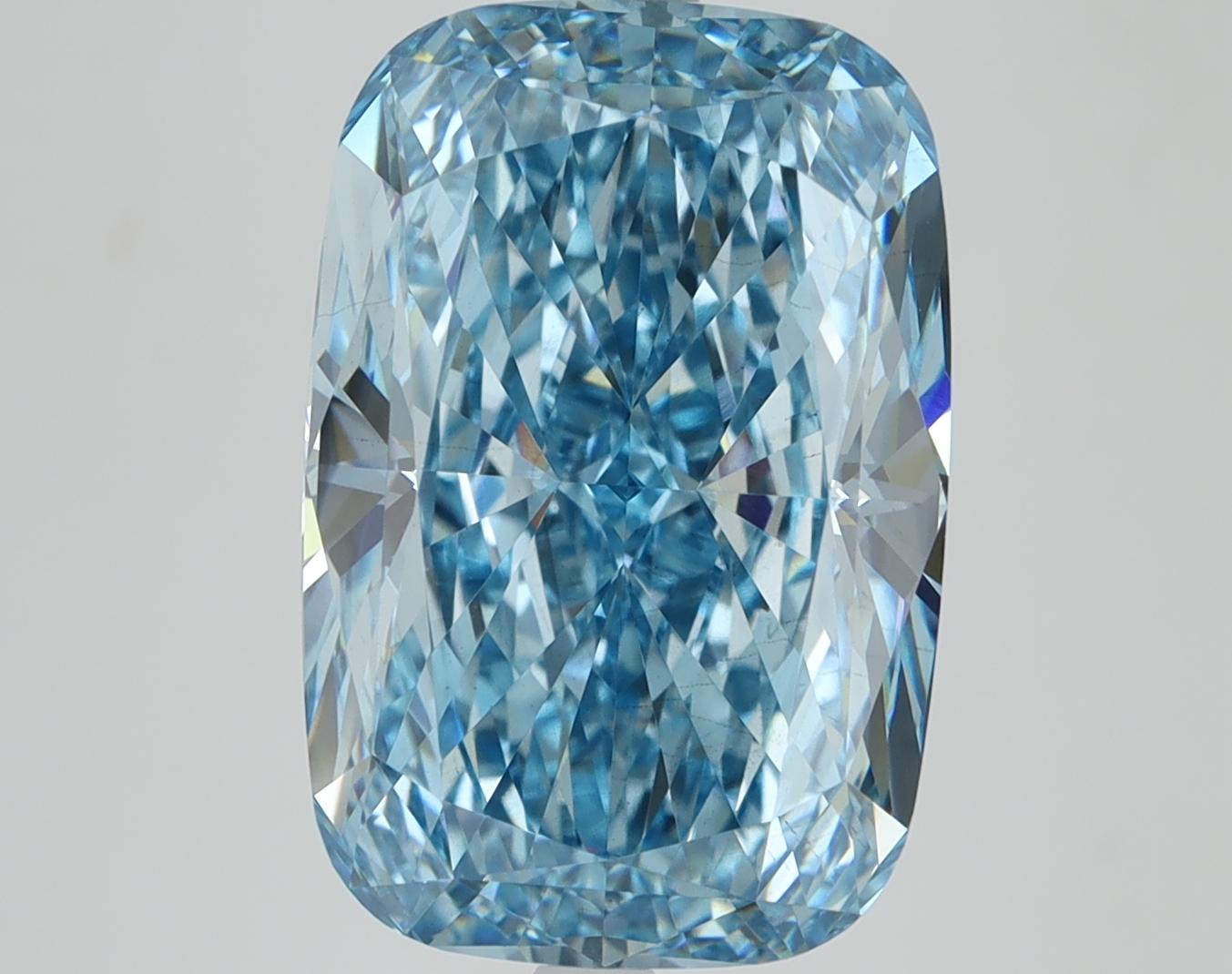 Cushion 8.02ct Fancy Vivid Blue VS2