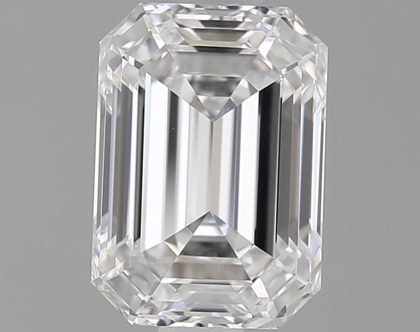1.37 ct. emerald Lab Grown Diamond front image