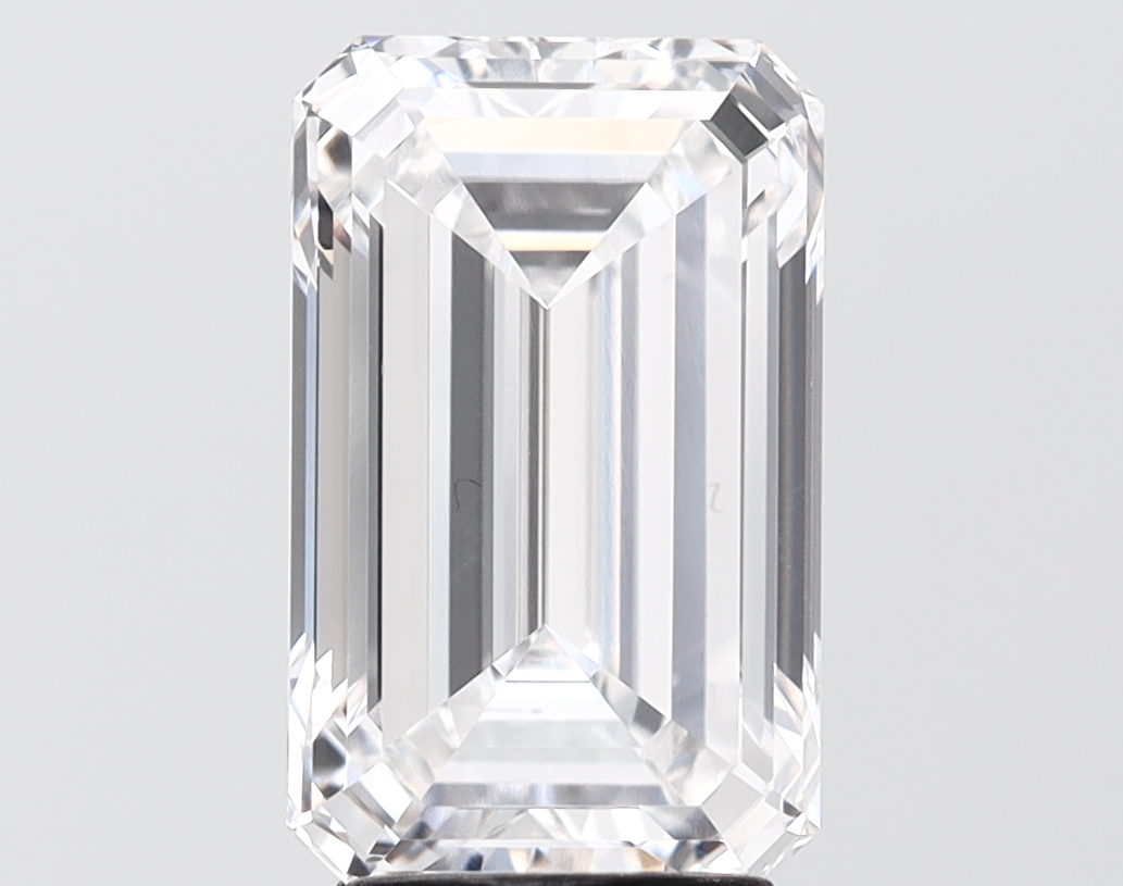 Emerald cut 4.02ct E VVS2
