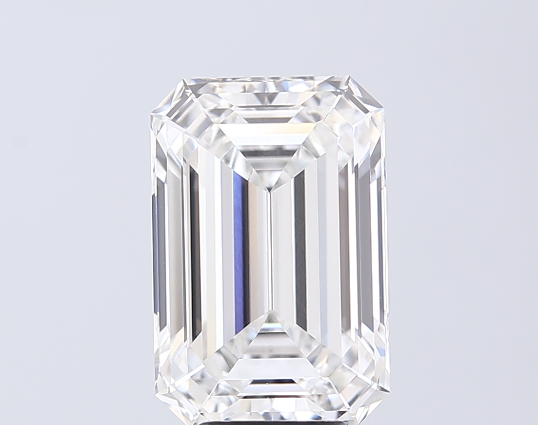 6.08 ct. emerald Lab Grown Diamond front image