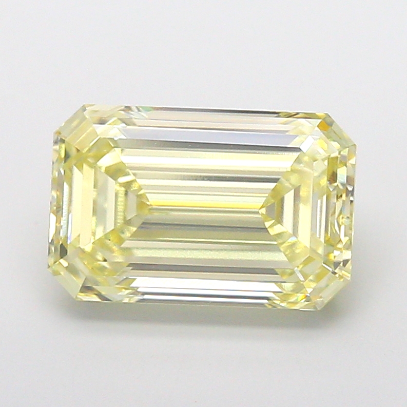 5.03ct Emerald Fancy Yellow VVS2 IGI