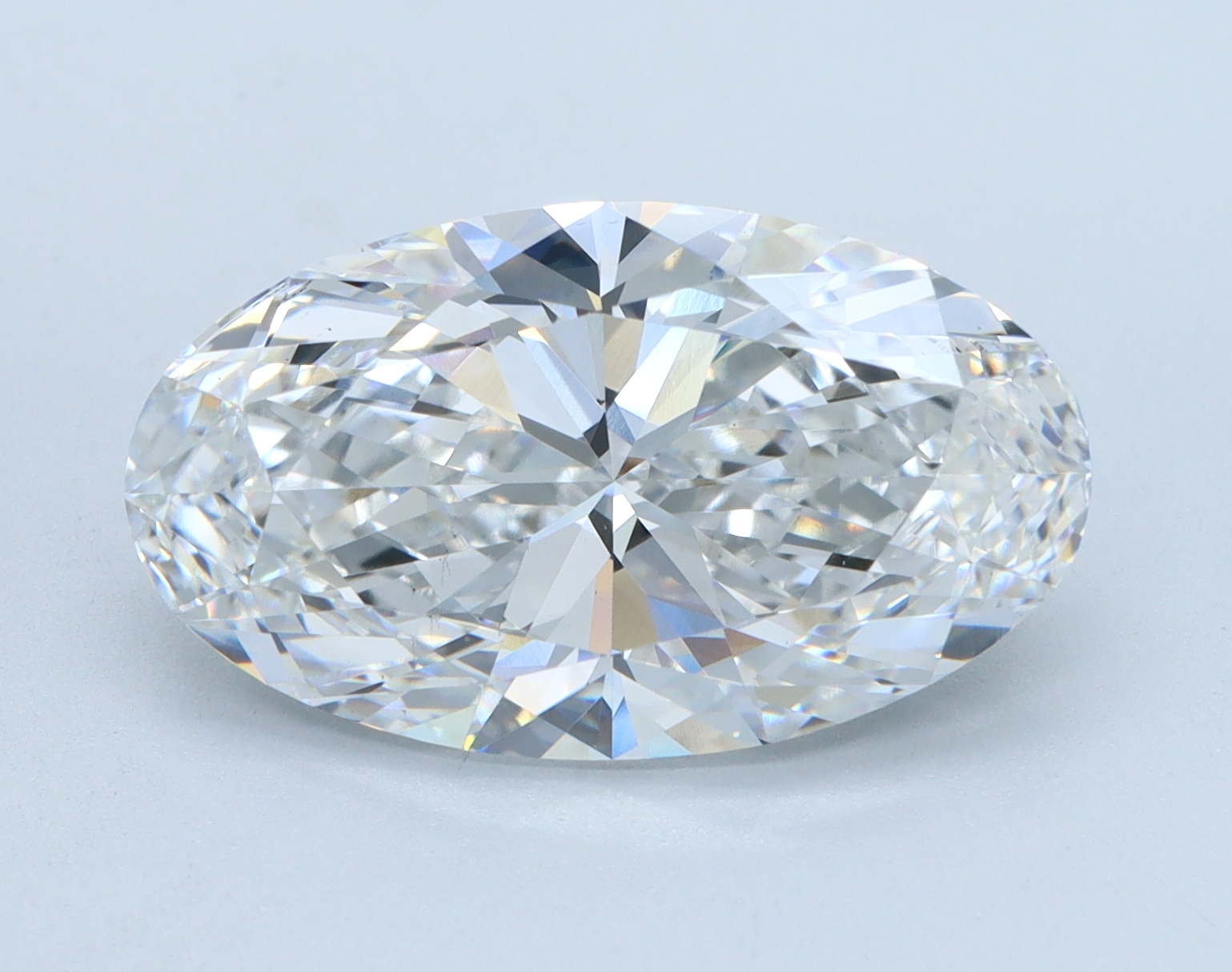 Moval Cut 4.55ct E VS1