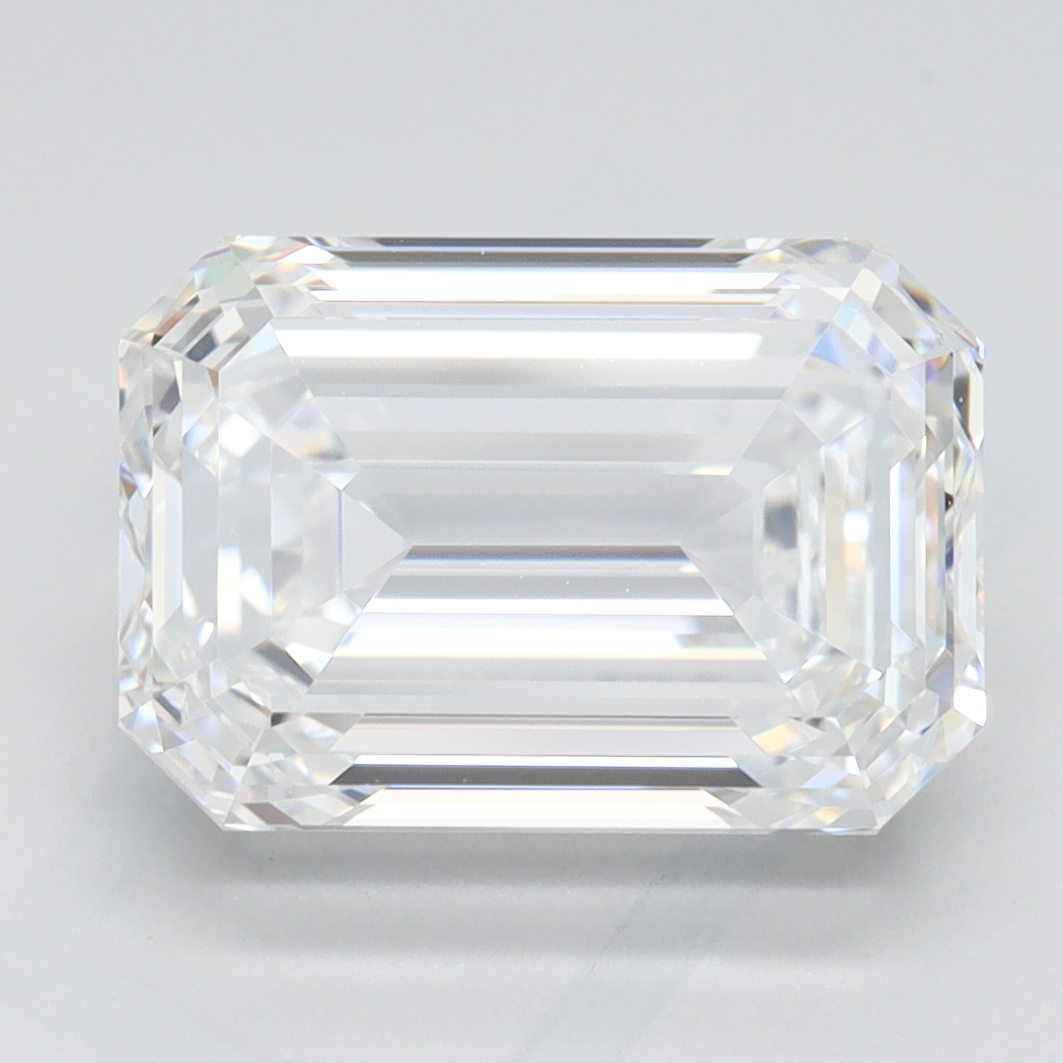 3.53 ct. emerald Lab Grown Diamond front image