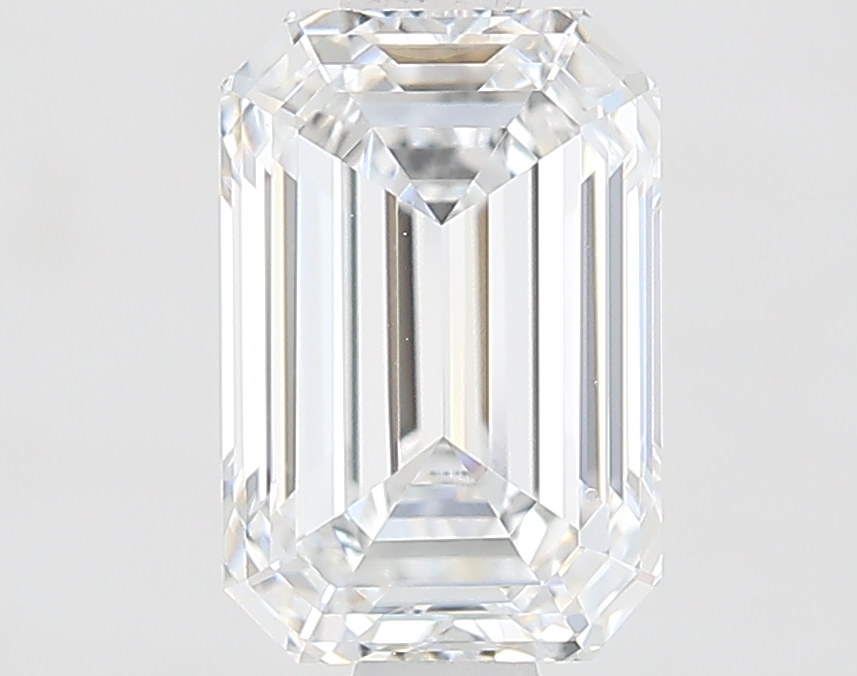 1.38 ct. emerald Lab Grown Diamond front image