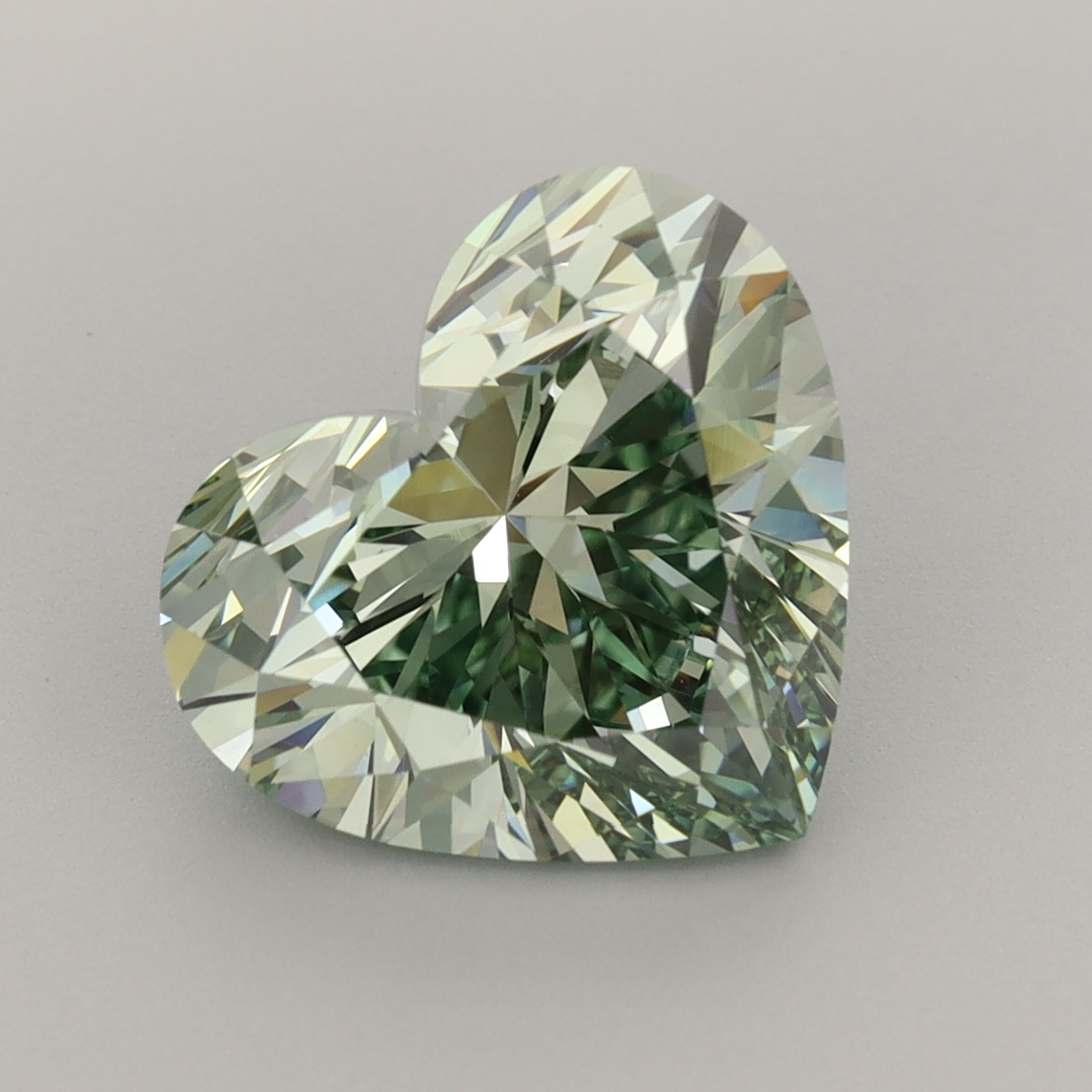 Heart 4.04ct Fancy Vivid Green VVS2
