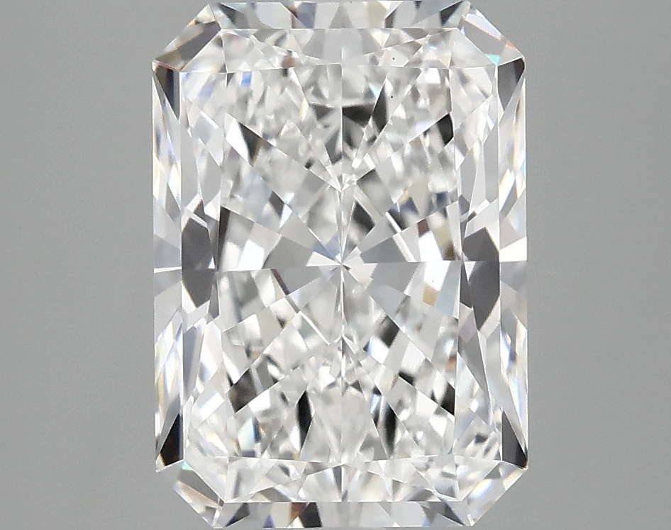 3.73ct Radiant Lab-Grown Diamond · E/VS1