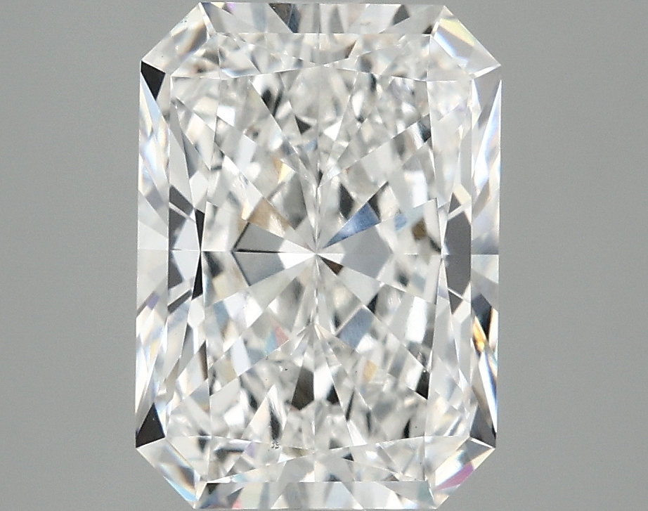 3.79ct Radiant Lab-Grown Diamond · E/VS1
