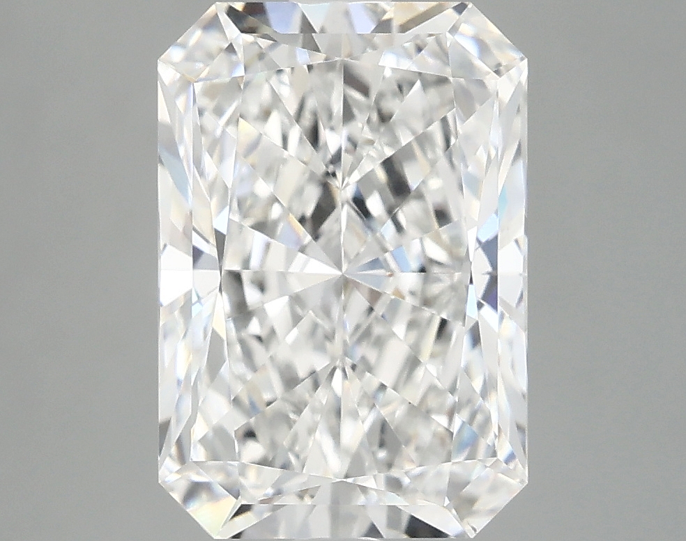 3.85ct Radiant Lab-Grown Diamond · E/VS1
