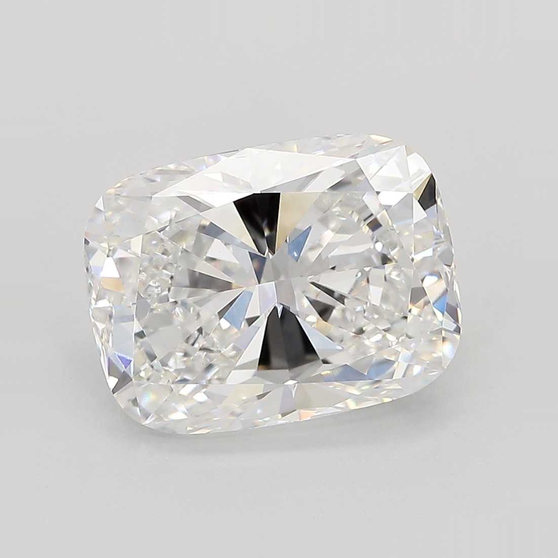 5.03ct Cushion Lab-Grown Diamond · E/VVS2