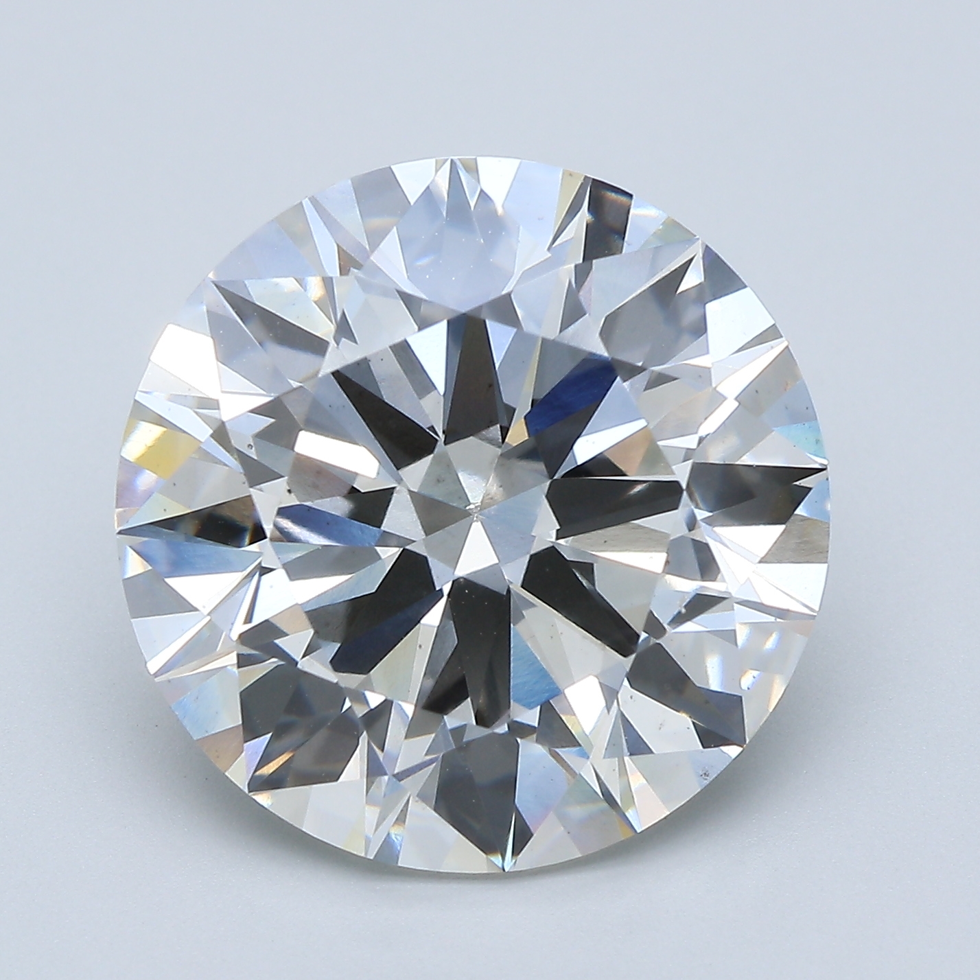 Round 10.9ct G VS2