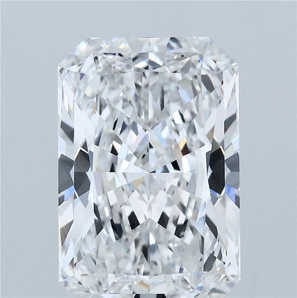 4.02 Carat Radiant Cut D VVS2 Diamond - view 1