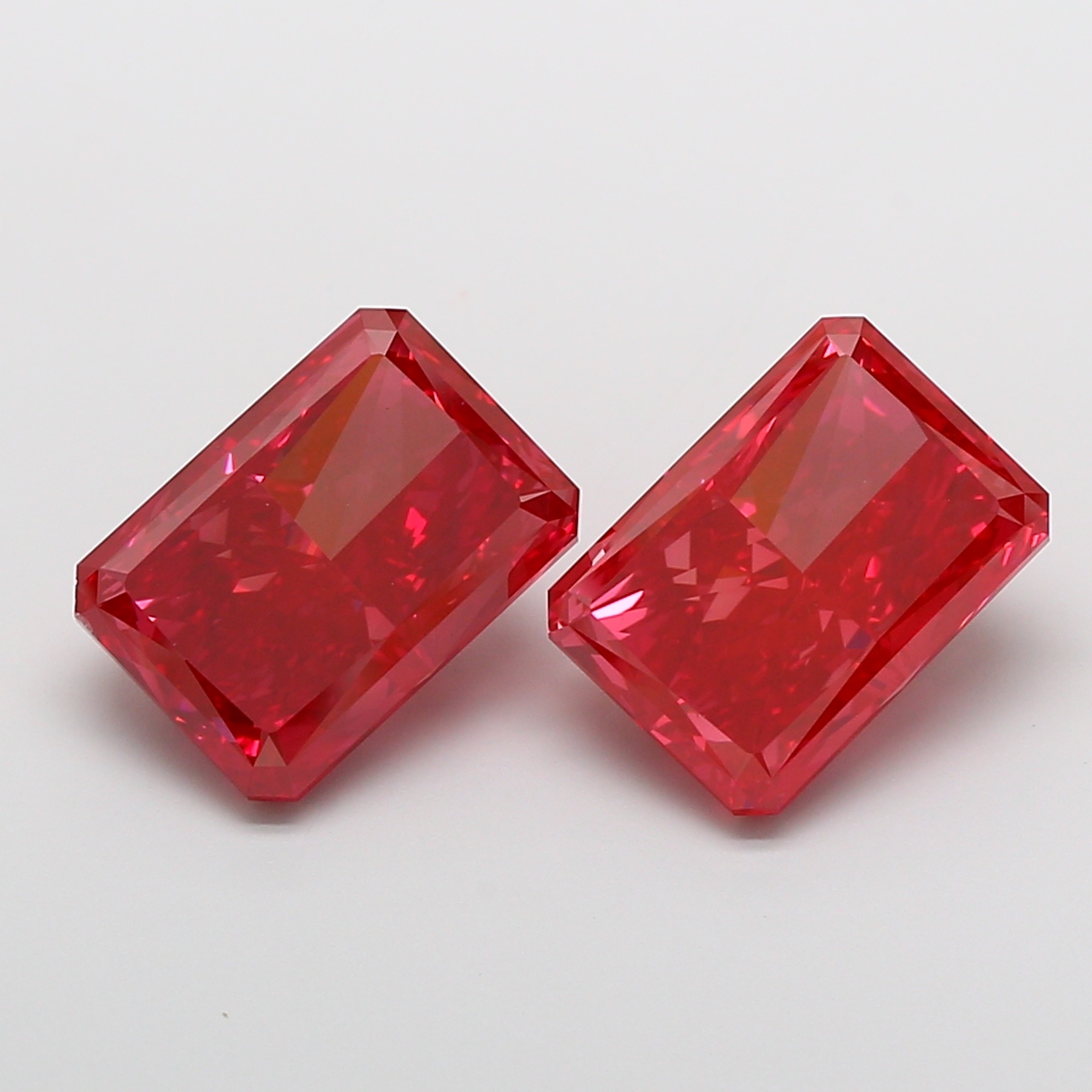 Radiant 10.3ct Fancy Vivid Red VS2