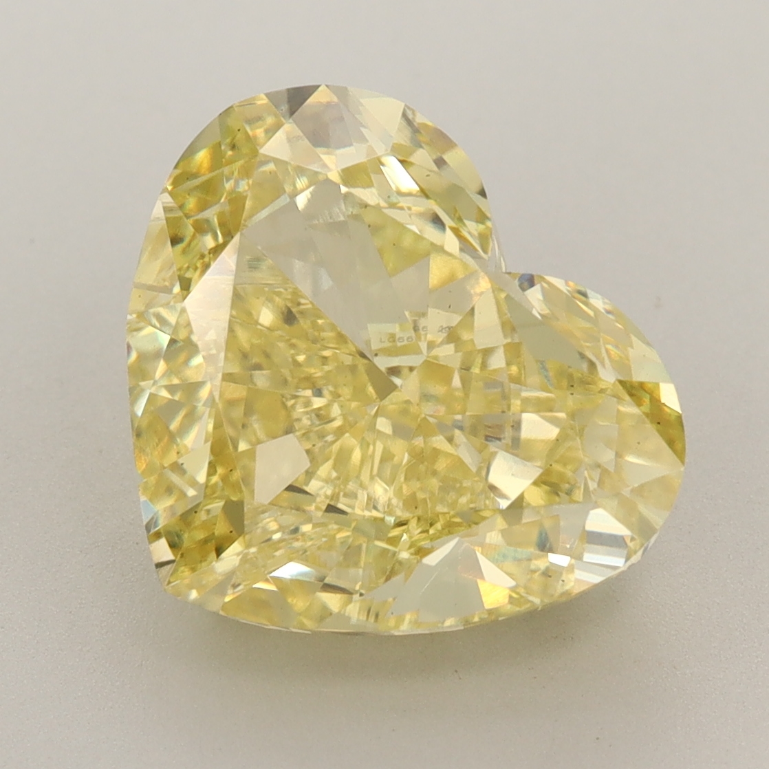 Heart 7.02ct Fancy Vivid Yellow VS1