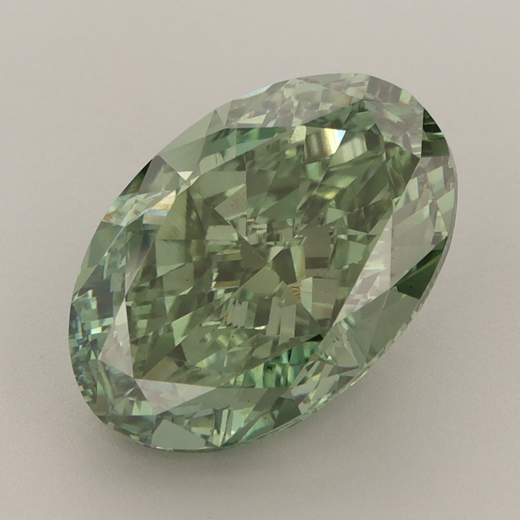 Oval 5.11ct Fancy Vivid Green VS1