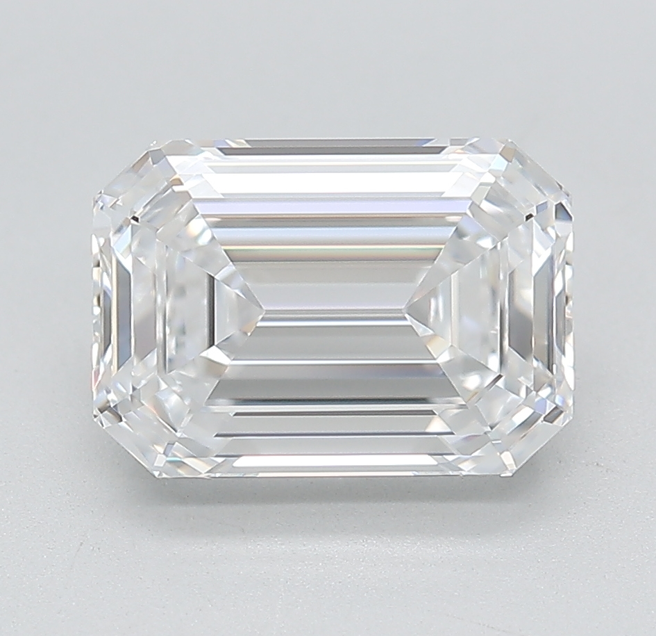 3.08 carat e VS1 EX Cut IGI emerald diamond