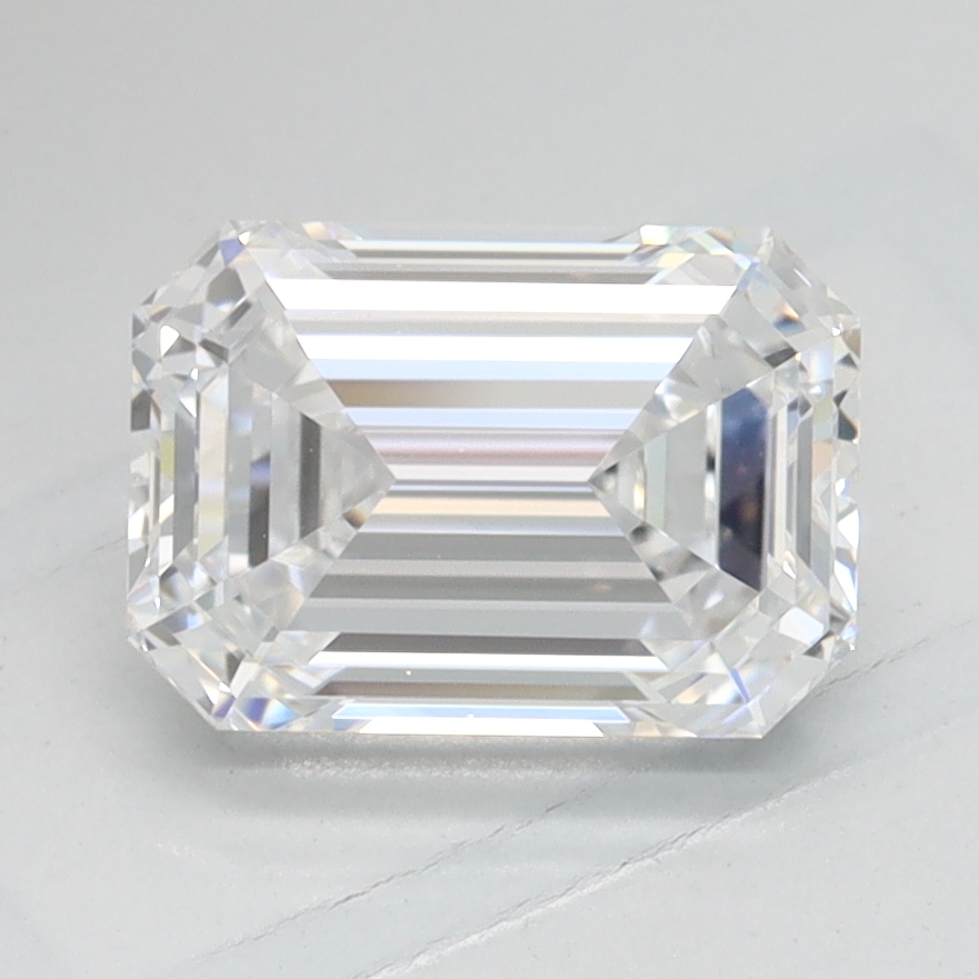 1.57 ct. emerald Lab Grown Diamond front image