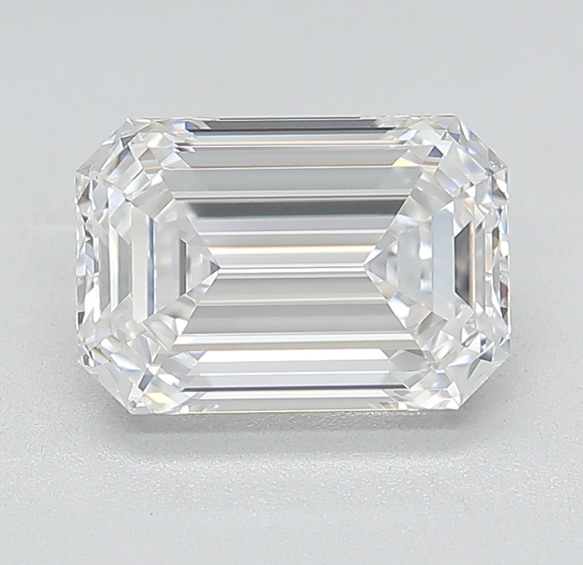 1.54 ct. emerald Lab Grown Diamond front image