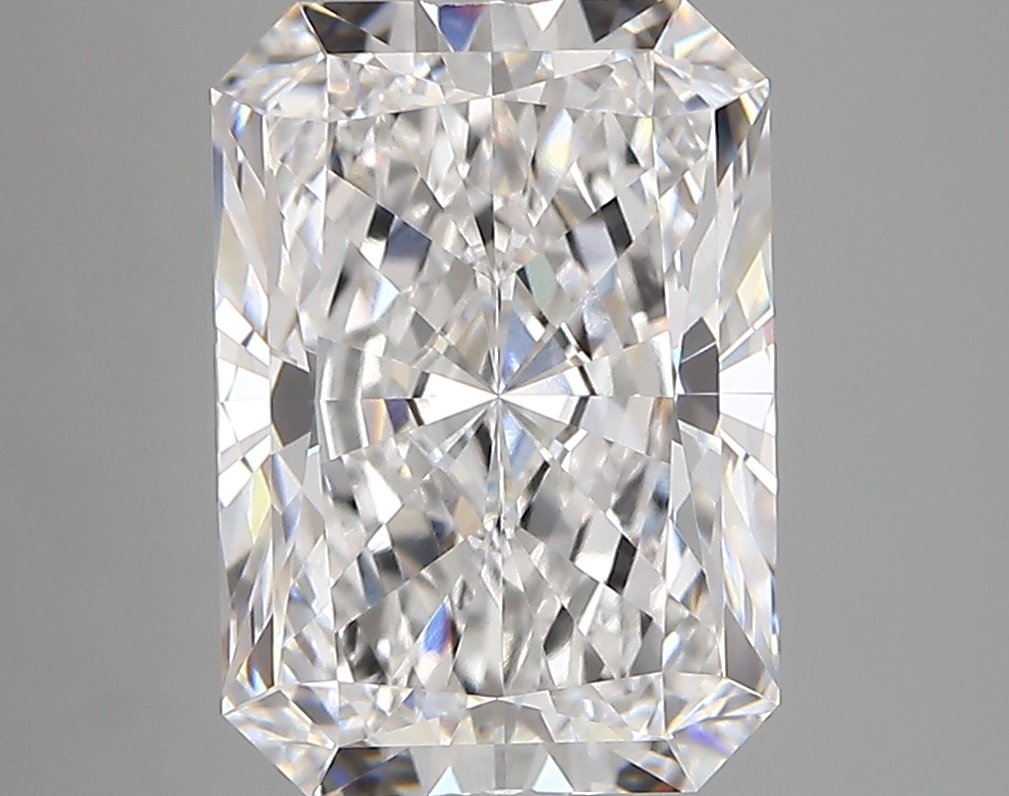 4.14 Carat Radiant Cut D VVS1 Diamond - view 1