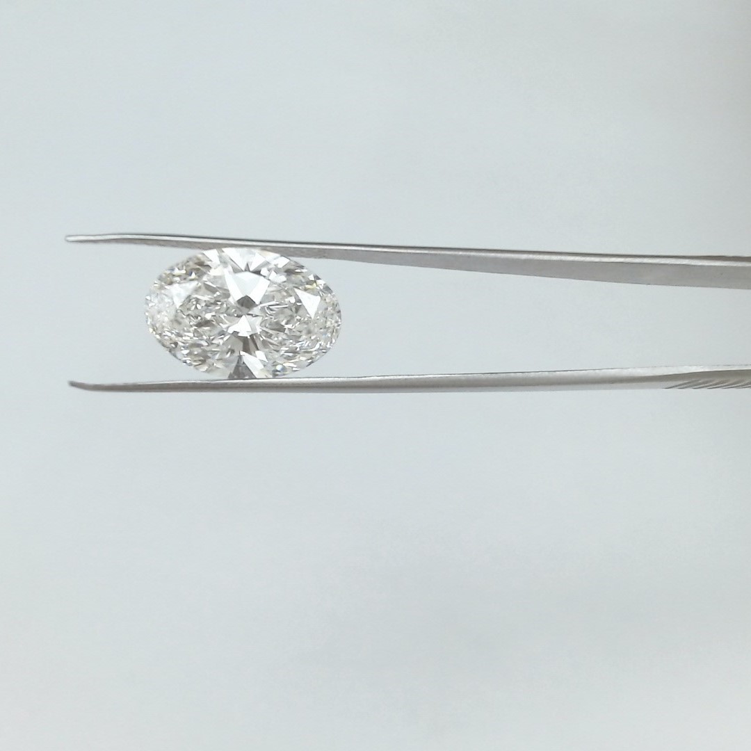 4.11 Carat Oval Cut E IF Diamond - view 1