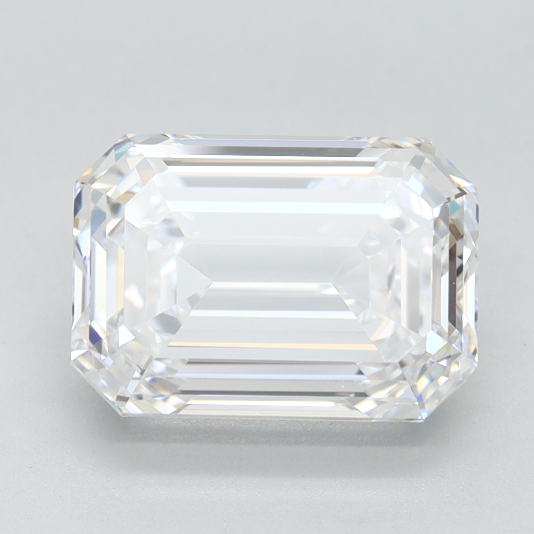 3.10 ct. emerald Lab Grown Diamond front image