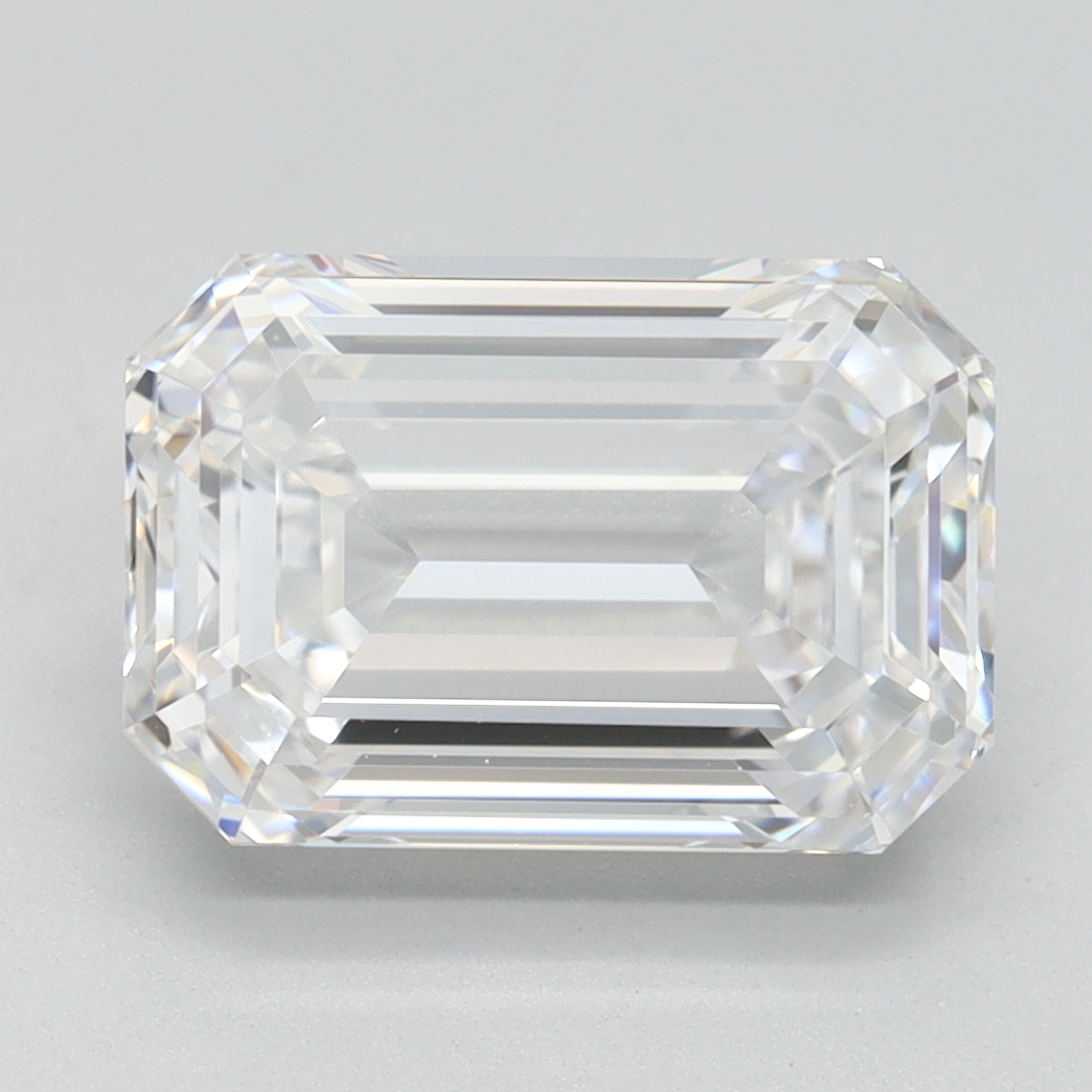 3.04 ct. emerald Lab Grown Diamond front image