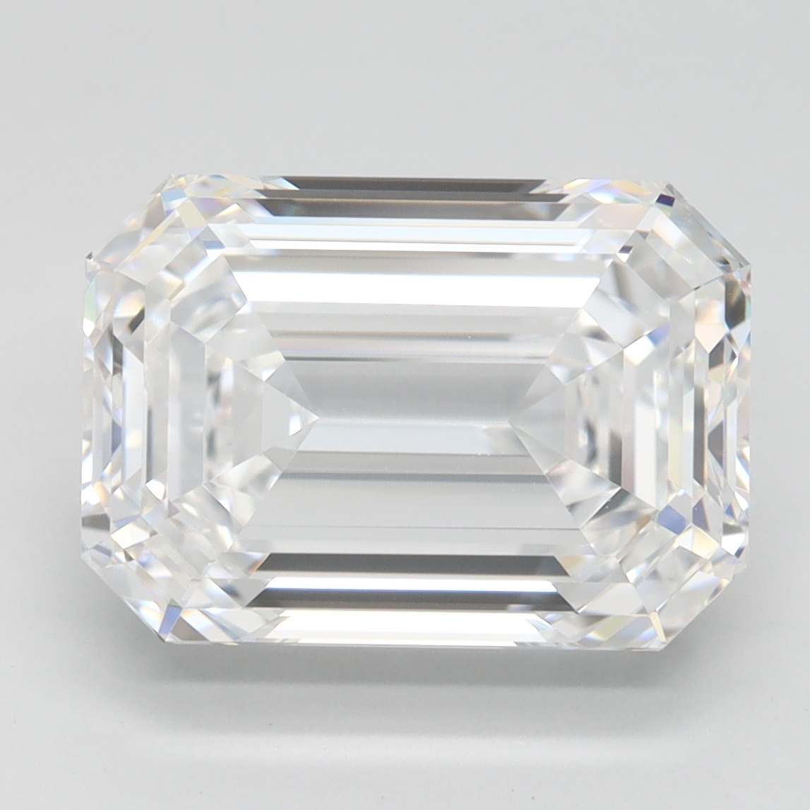 4.57 ct. emerald Lab Grown Diamond front image