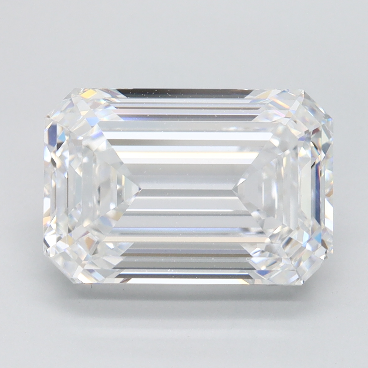 4.09 ct. emerald Lab Grown Diamond front image