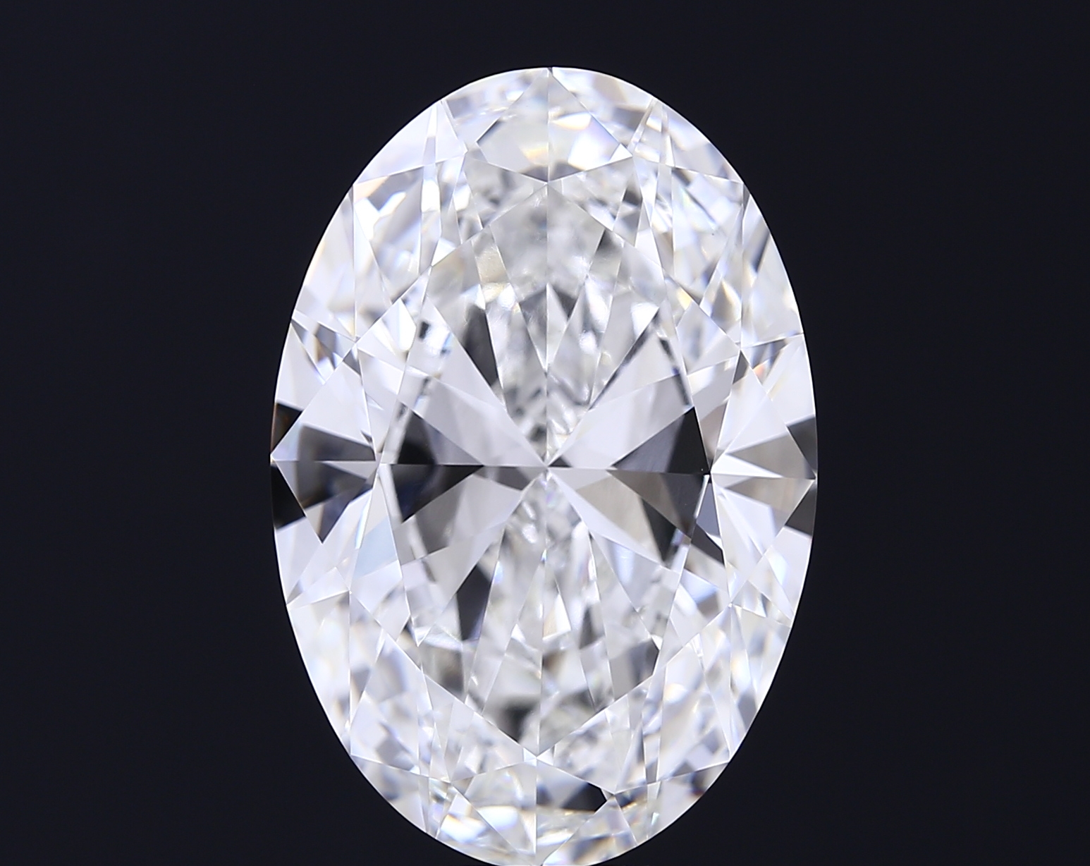 Oval 15ct E VVS2