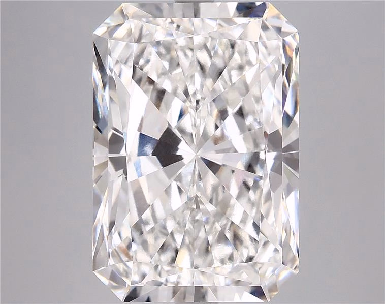 Radiant 4.62ct E VS1