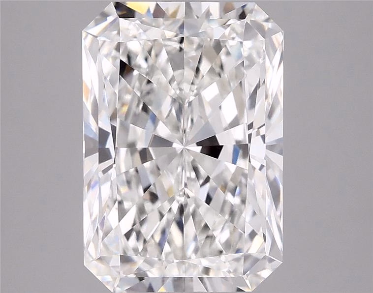 Radiant 4.72ct E VS1