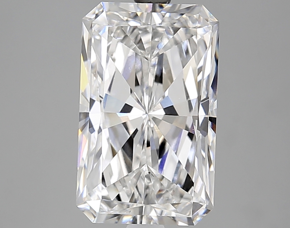 4.05 ct. radiant Lab Grown Diamond front image