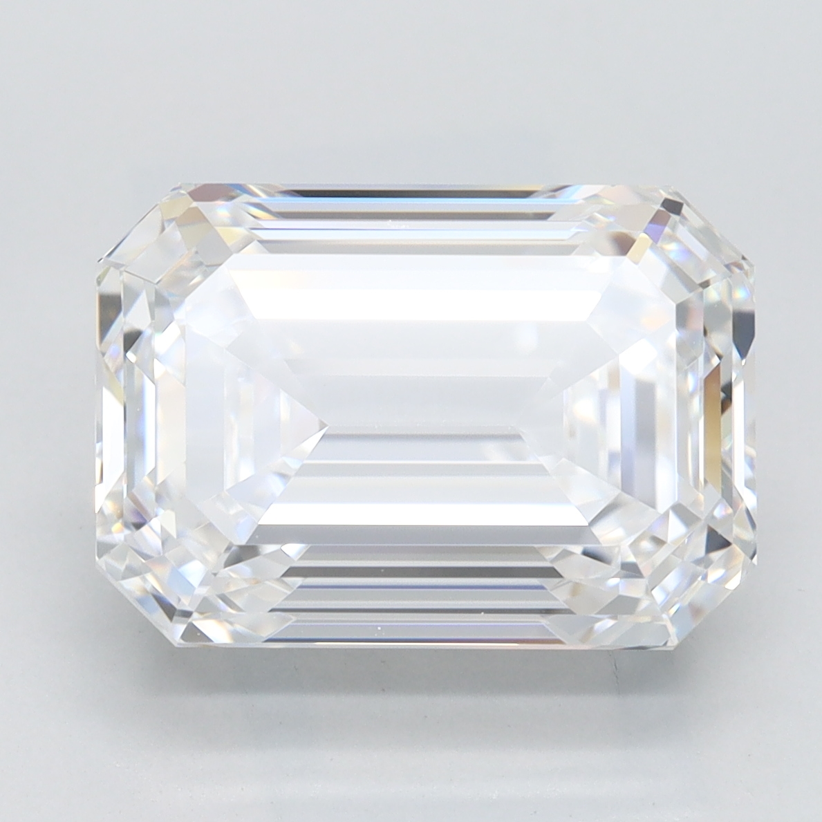 5.10 ct. emerald Lab Grown Diamond front image