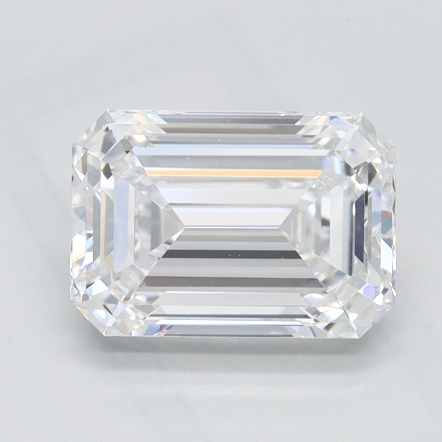 1.56 ct. emerald Lab Grown Diamond front image