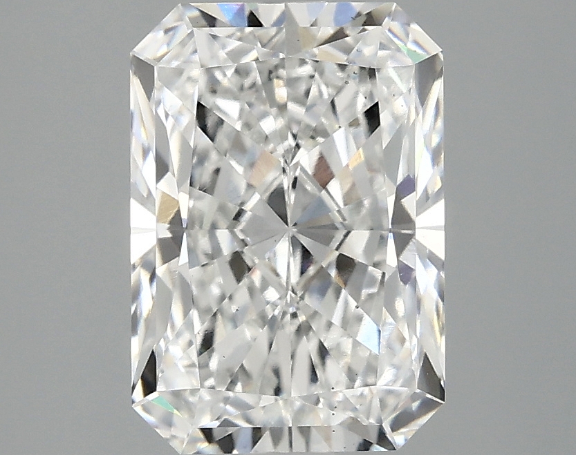 2.57ct Radiant Lab-Grown Diamond · E/VS2